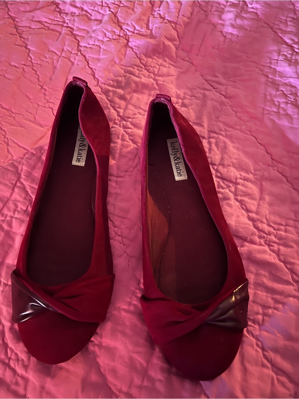 Kelly & Katie Burgundy Velvet Bow Flats 9.5